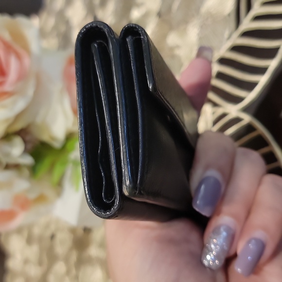 Authentic Balenciaga wallet - Picture 3 of 10